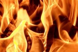 На Горохівщині серед ночі горіла хата 