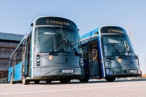 Литовці запустили на маршрут електробус з пластикових пляшок