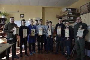 Шацькі школярі збудували для дзьобатих 50 новеньких квартир (фото)