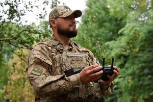 «SEVEN» з Волині: як колишній діджей навчає керувати безпілотниками