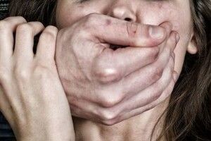 Не минуло й дві години – зґвалтував трьох жінок