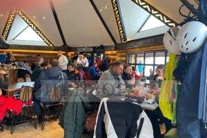 Зеленський перебував у Буковелі в компанії Єрмака та Демченка, – Бутусов 