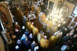Священники Горохівщини приступили до сповіді