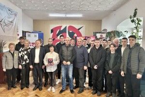 Військовослужбовець, письменник та журналіст презентував волинянам новий роман