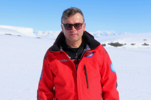 Волинський полярник повернувся з Антарктиди і йде захищати Україну