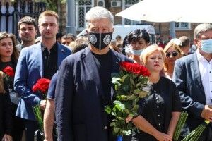 Петро Порошенко в Одесі підтримав ініціативу присвоїти художньому музею ім’я Олександра Ройтбурда