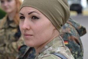 Соратниця Порошенка чекає в суді «потерпілого» Зеленського