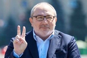Переліт і лікування Кернеса в Німеччині обійшлися в 6 мільйонів