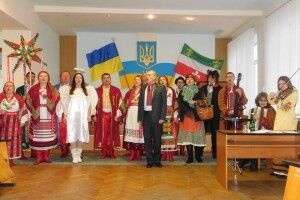 «Покажіть полякам, як Україна колядує»