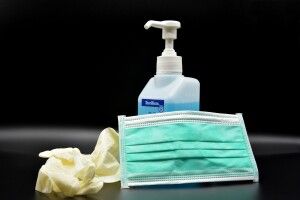 Чоловіка оштрафували на 17 тисяч, бо прийшов до магазину без маски