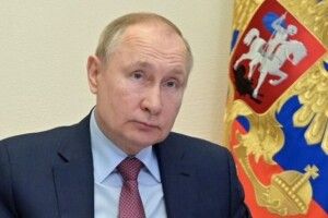 Повернувся енурез: ритуали з шаманами не врятували путіна від мокрих простирадл