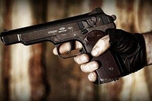 На Волині бандити зі зброєю пограбували магазин