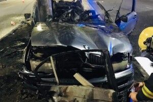 З'явилося відео ДТП, у якій троє людей згоріли живцем (18+)