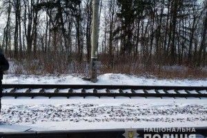 Електричка «Здолбунів-Ковель» травмувала чоловіка, який йшов вздовж колії 