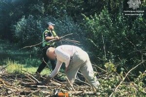 Волинські патрульні оперативно допомогли звільнити дорогу