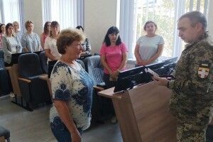 Матері загиблого Героя з Волині вручили орден її сина