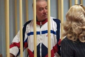 Екс-розвідника Скрипаля та його доньку отруїли нервово-паралітичною речовиною