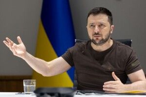 Зеленський заявив, що світ готується до ймовірного застосування росією тактичної ядерної зброї