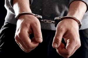 У Горохівському районі поліцейські затримали чоловіка, котрий пограбував пенсіонера