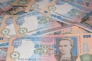 Псевдосоцпрацівниця «нагріла» 82-річну рівнянку на дев'ять тисяч гривень
