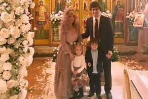 Після 6 років подружнього життя Пугачова і Галкін обвінчалися