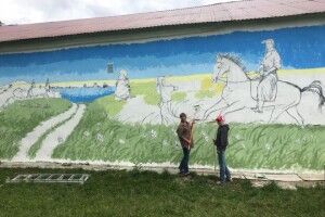 У місті на Волині створюють новий патріотичний мурал