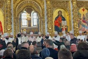 Різдвяна служба ПЦУ в Лаврі є продовженням шляху, який розпочав Порошенко, здобувши Томос про автокефалію, – депутати «Євросолідарності»