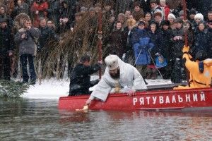 Водохреще: коли відбудеться велике освячення води у Луцьку