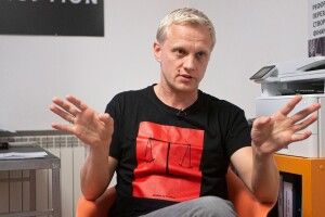 Бути дурачками в історіі з безвізом це свідома стратегія Зеленського - Віталій Шабунін 