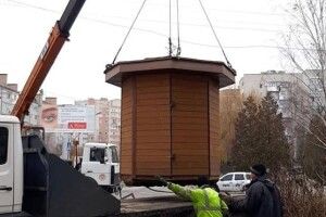 У Луцьку муніципали демонтували ще один незаконний кіоск