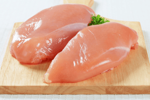 Луцька фірма отримала з Польщі курятину заражену сальмонелою 