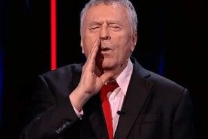 Депутат Держдуми Росії Жириновський завив у прямому ефірі (Відео) 
