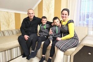 На Волині подружжя взяло у сім’ю двох братів-підлітків з реабілітаційного центру