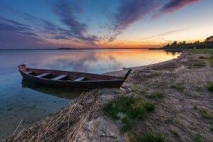 Вода в озері Світязі зараз значно тепліша, ніж температура повітря на вулиці 