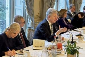 Вбивство єдності: Порошенко розповів, що він думає про вибори під час війни