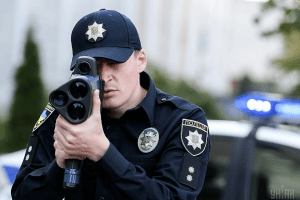 Відеозапис з приладу ТruCAM не є допустимим доказом, якщо він не завірений цифровим підписом – висновок суду