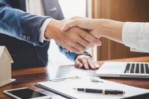 Важливі моменти при оформленні позики під заставу нерухомості в Україні: рекомендації юристів