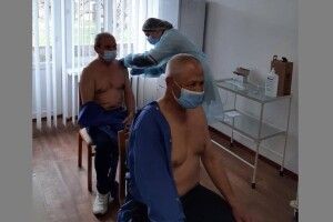 На Волині розпочали щеплювати вакциною Pfizer