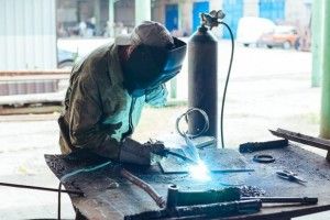 Гройсман придумав, як зупинити трудову міграцію