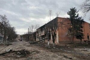 Під Ізюмом знайшли тіла українських військових зі зв'язаними руками 