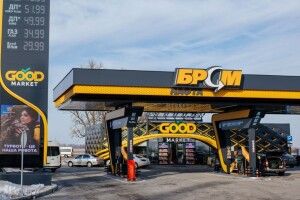 У Луцьку чоловік викрав мікроавтобус і продав його прямо на заправці