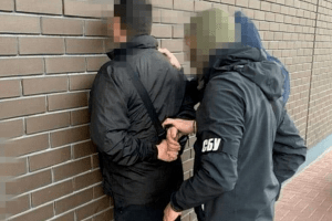 У Луцьку депутат за 3 тисячі доларів допомагав ухилянтам втекти за кордон (Фото)