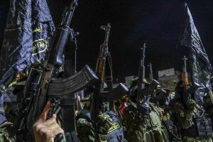 Ізраїль перекидає війська та техніку до сектору Газа