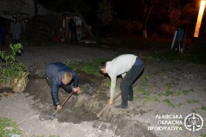 Суд виніс вирок трьом підліткам, які вбили 17-річного хлопця, закопали тіло, а фото виклали в соцмережі 