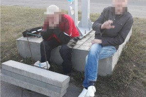 Двоє рівнян, які крали бордюри, попались поліцейським «на гарячому»