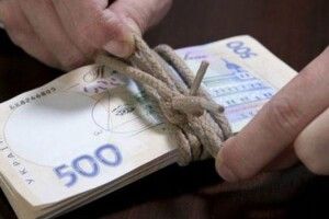 В Україні можуть двічі підняти мінімальну зарплату