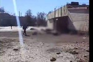 У Чернігові окупанти розстріляли людей, які стояли у черзі по хліб: 10 загиблих (Відео 18+)