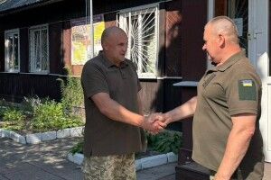 На Волині відзначили військовослужбовця, який отримав поранення на війні