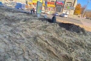 Розритий центр Ковеля: новий тротуар обіцяють через три тижні