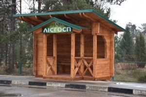 Затишні зупинки отримали від лісівників три громади Волині 